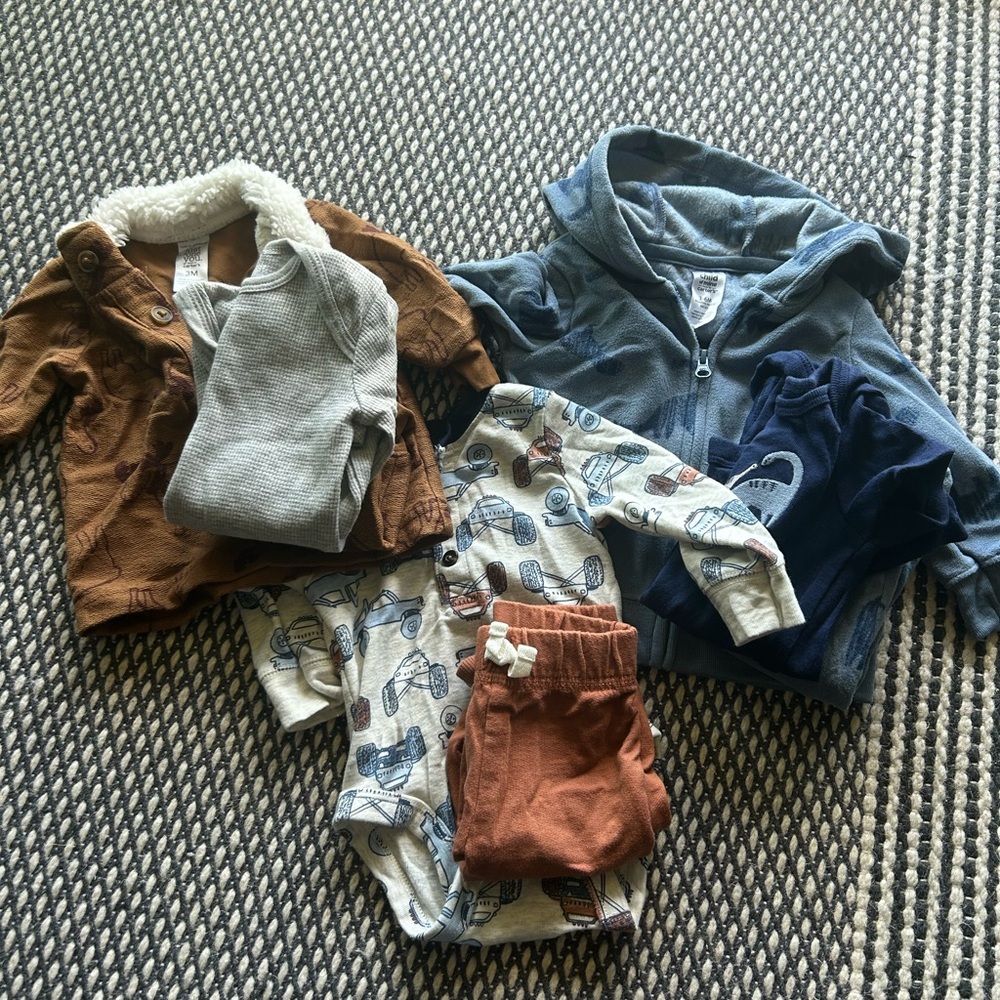8pc Carters Winter Outfit Bundle